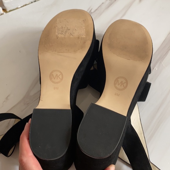 Black Michael Kors Sandals - Picture 4 of 4